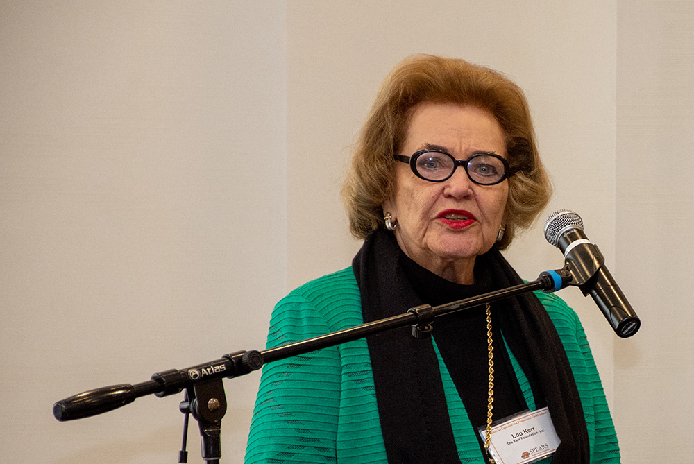 lou_kerr.jpg Lou Kerr