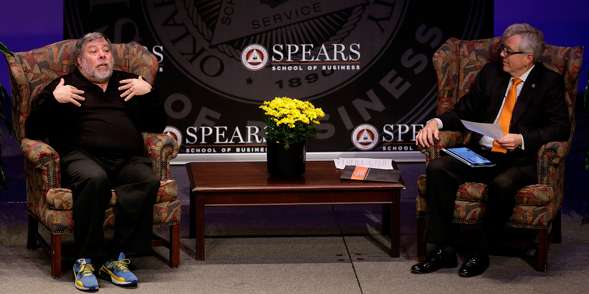 Steve Wozniak speaking with Dean Eastman