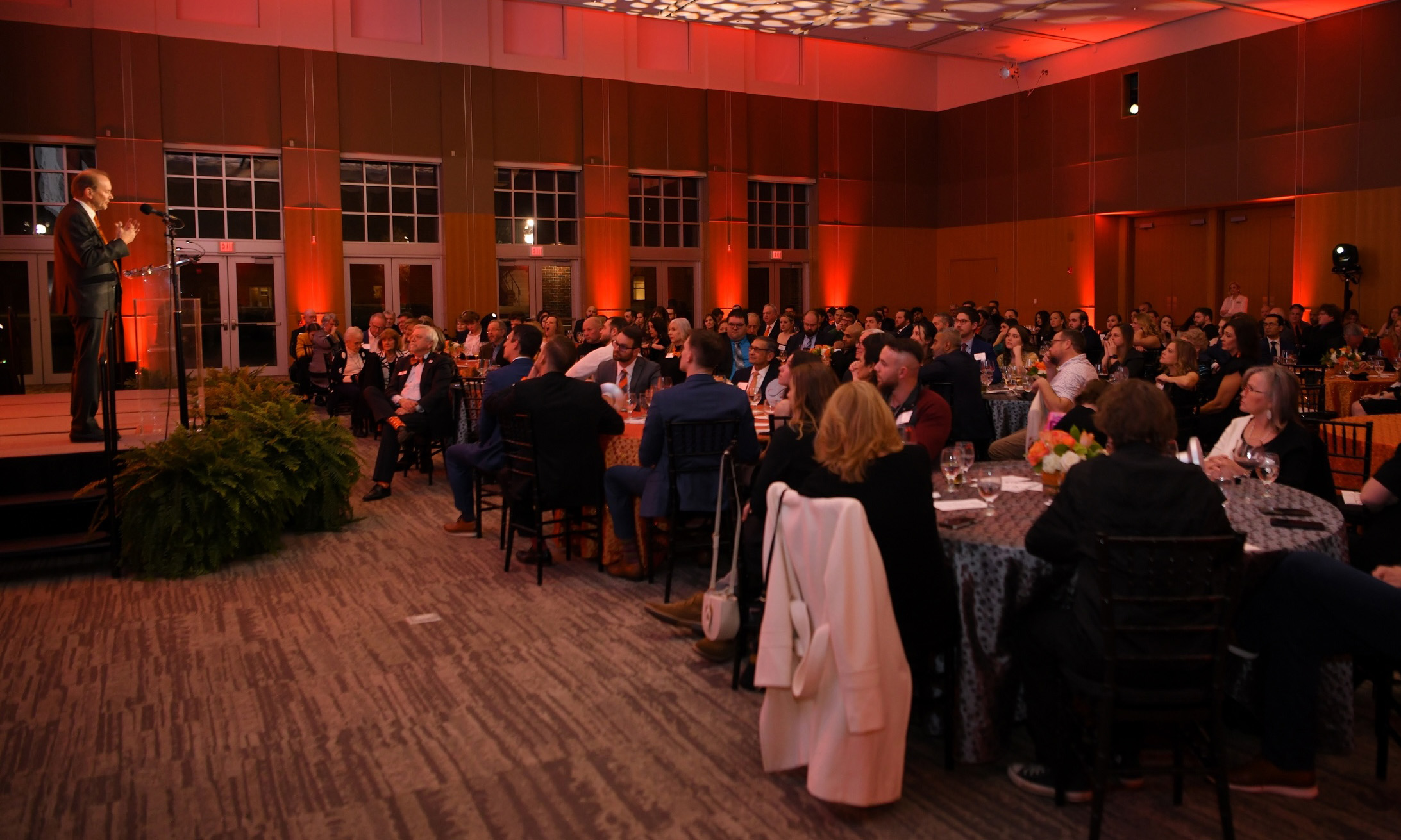 Rick Wilson speaking to attendees at the Cloud of Honor