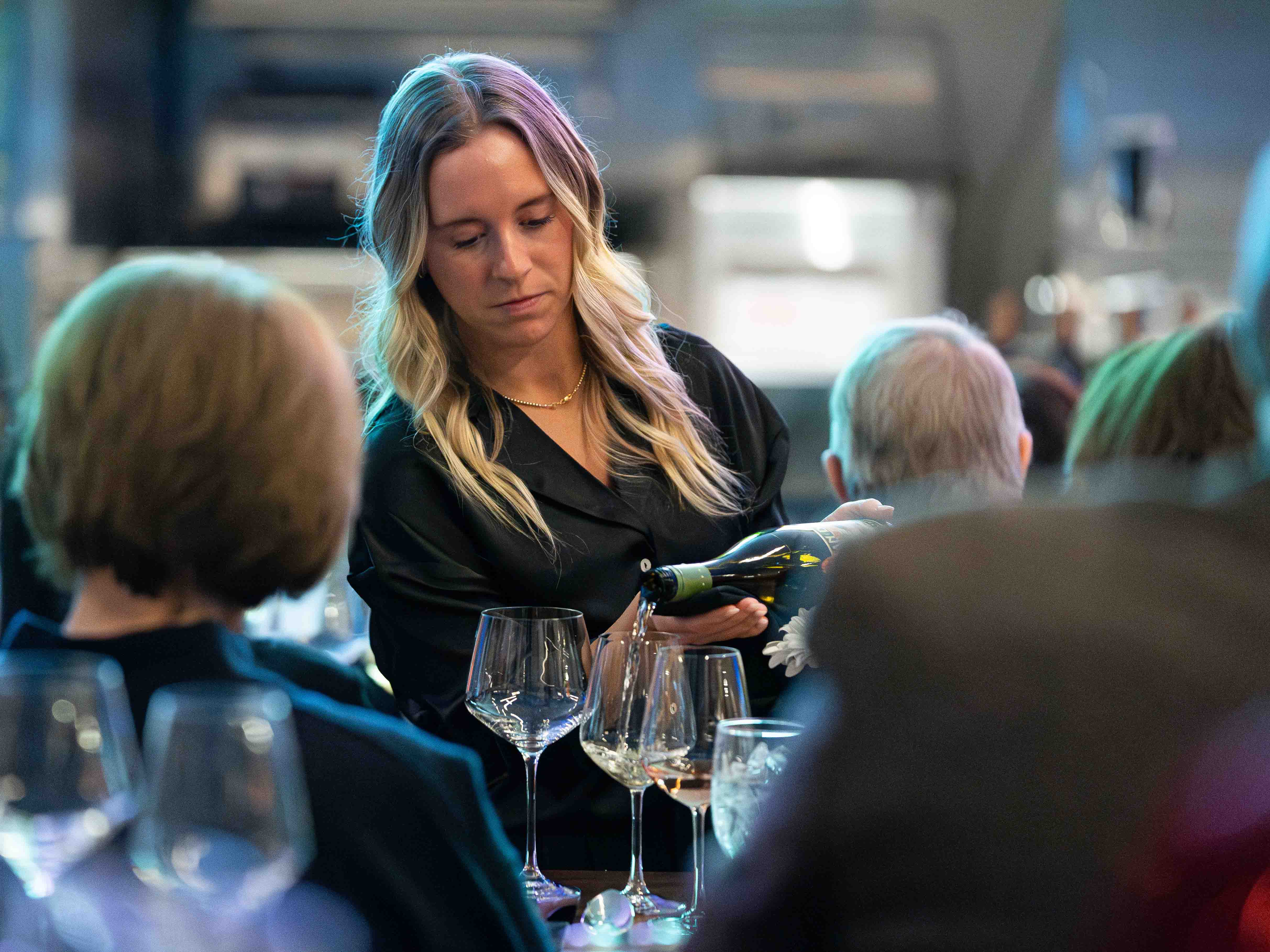 wine_service_800x600
